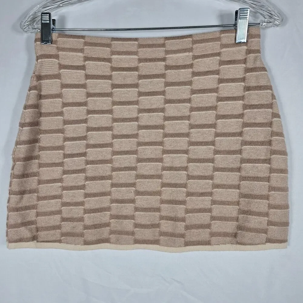 PrettyLittleThing Womens M Knit Halter Top Mini Skirt Set Beige Textured 2 Piece